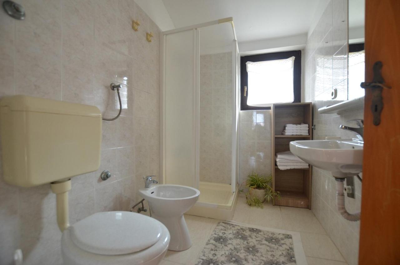 Brigita Apartments Ровин Екстериор снимка