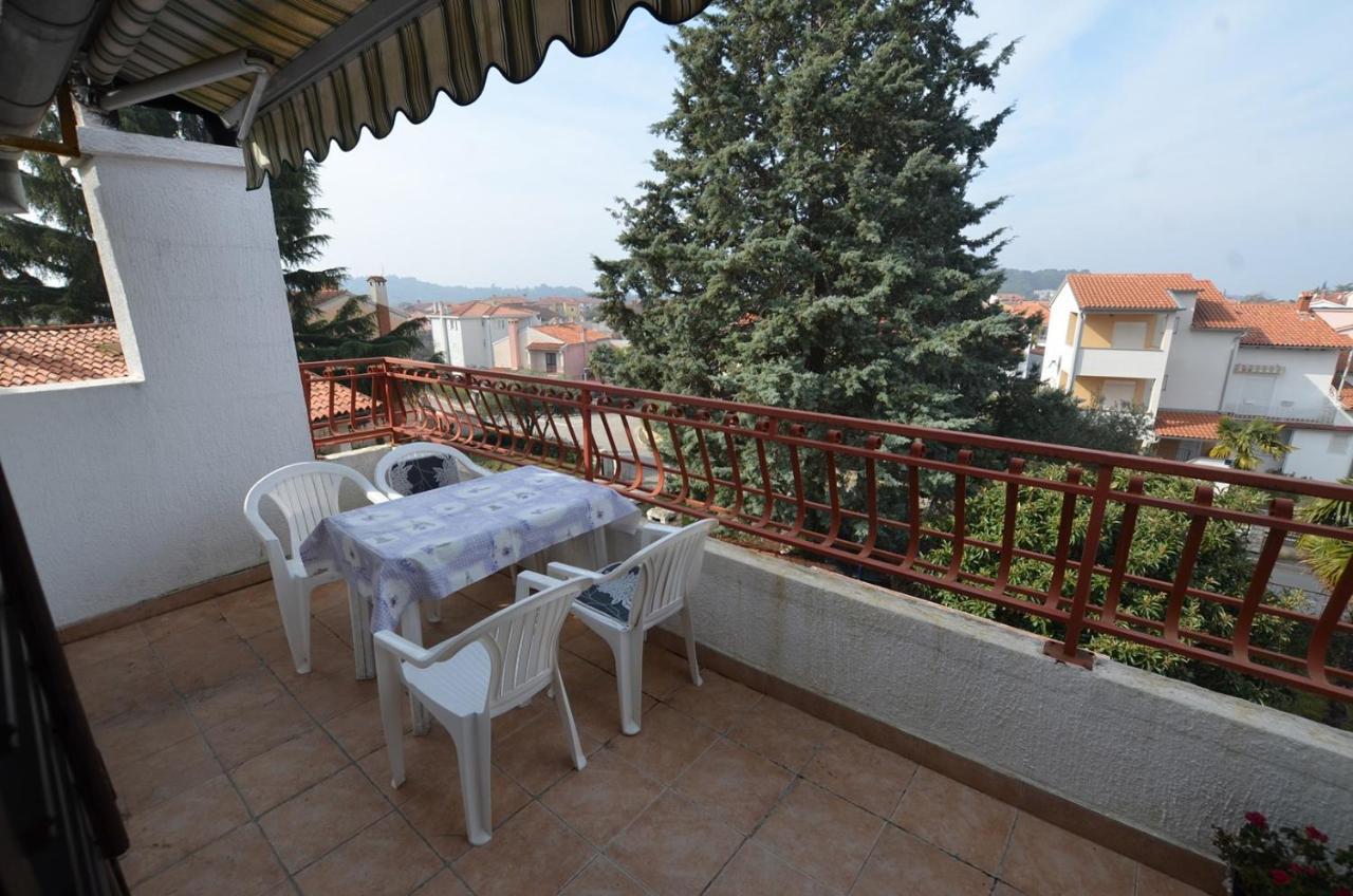 Brigita Apartments Ровин Екстериор снимка